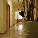 Zara Hotel 2*